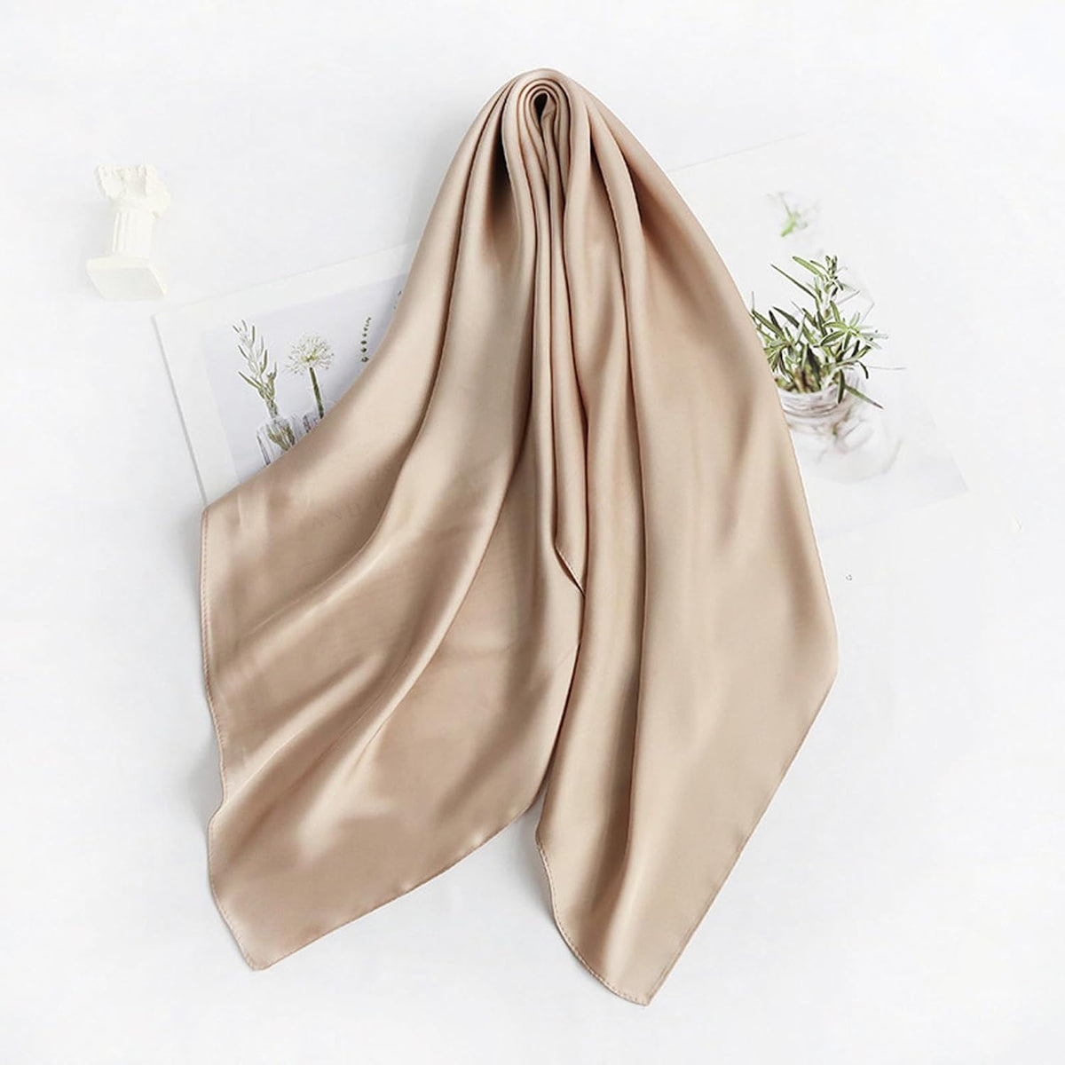 Solid-Coloured Silk Scarf–Lightweight 70x70cm Square Plain Scarf Wraps Pure Silk Scarves Natural Silk Neckerchief Headscarf Women